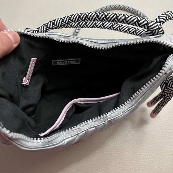 NWT - Wildfox Women’s 2 in 1 Crossbody/Shoulder Bag - Picture 8 of 9